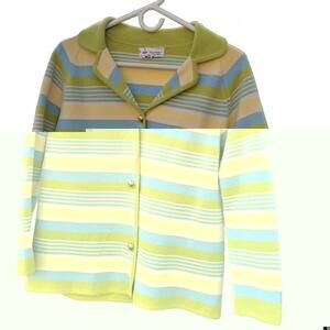 Women's Vintage  Boxy  Wool Sweater Green, Yellow, Blue gold buttons  Med.